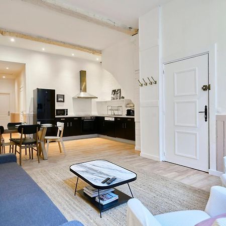 Old Lille: Charming Renovated Apartment Eksteriør billede