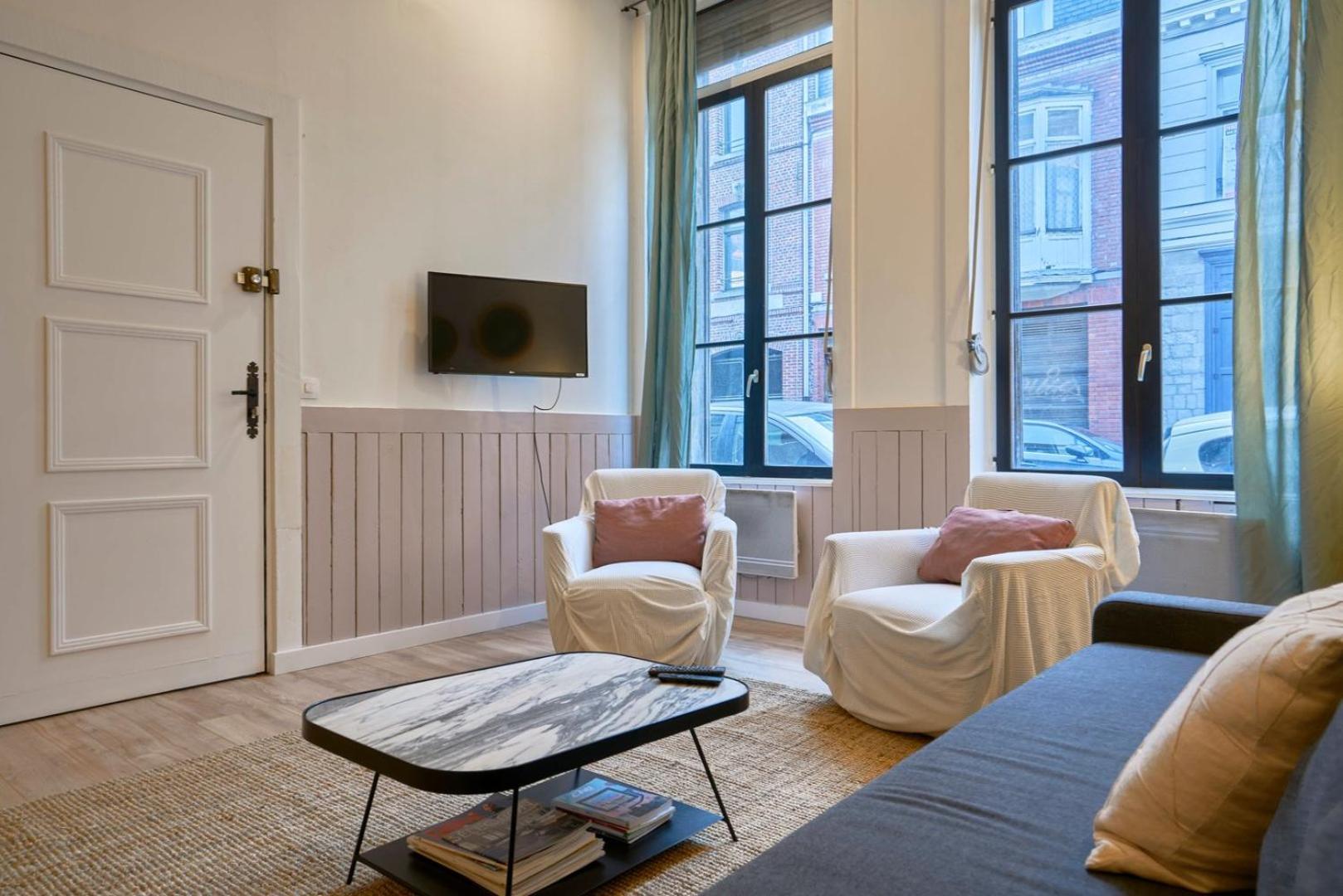 Old Lille: Charming Renovated Apartment Eksteriør billede